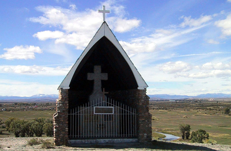 Bishop Biegler celebrates Mass at the DeSmet Monument, near Daniel, Wyoming.